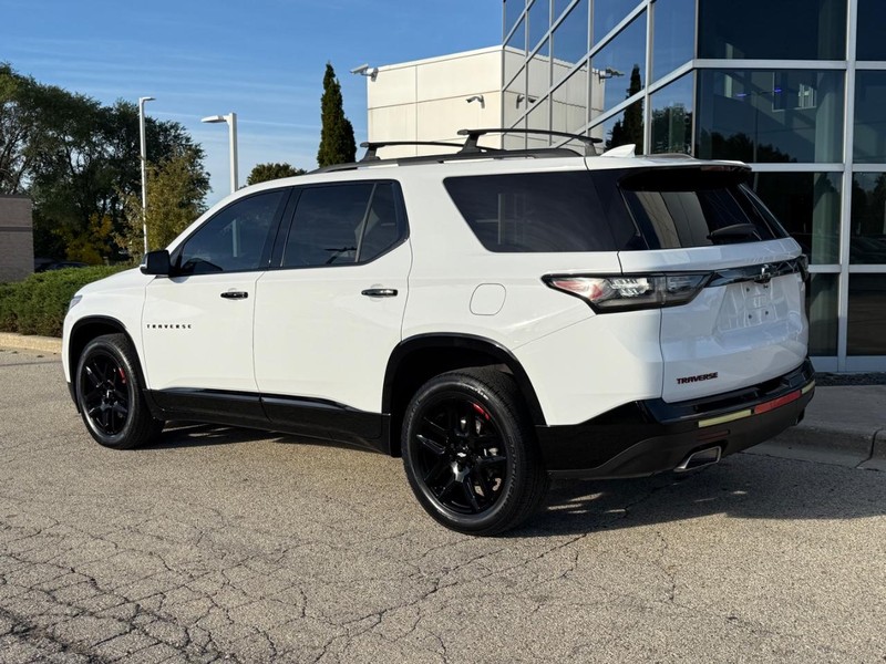 Chevrolet Traverse Vehicle Full-screen Gallery Image 04