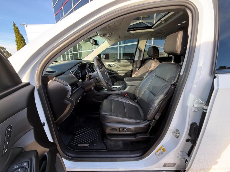 Chevrolet Traverse Vehicle Full-screen Gallery Image 28