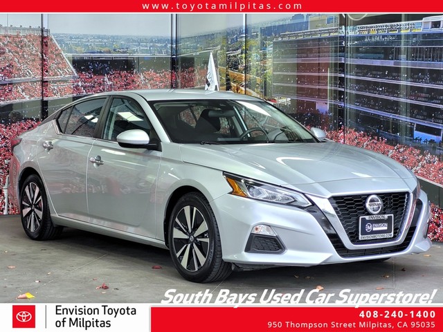 more details - nissan altima