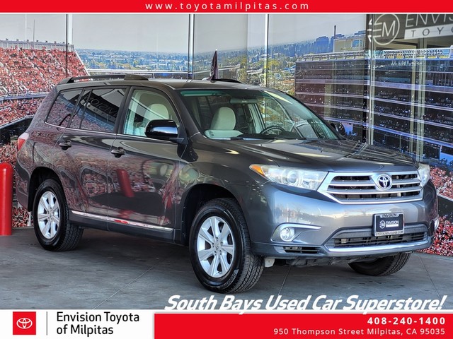 more details - toyota highlander