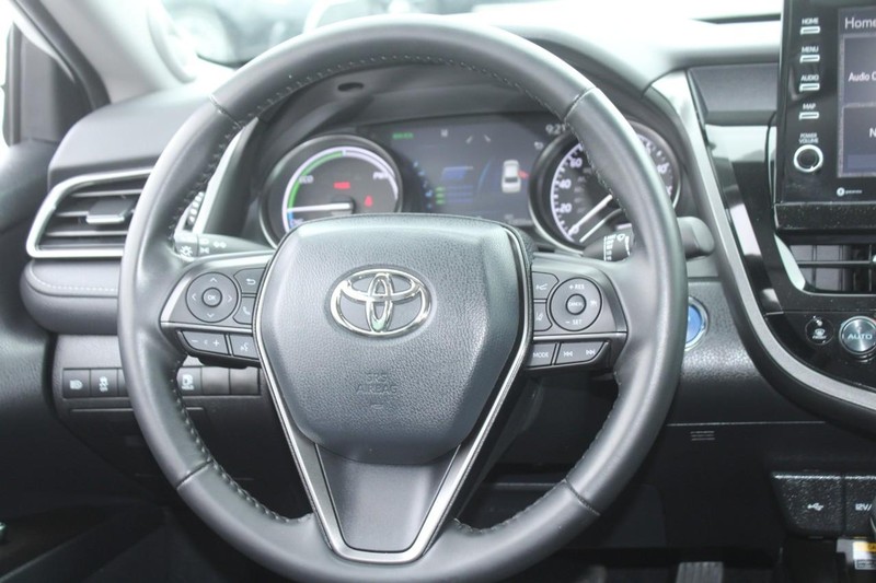 2021 Toyota Camry Hybrid XSE photo