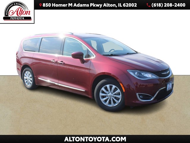 more details - chrysler pacifica