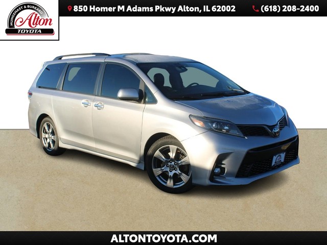 2018 Toyota Sienna SE at Mungenast Alton Toyota Scion in Alton IL