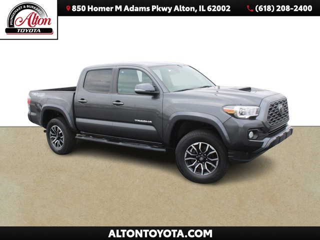 2022 Toyota Tacoma 4WD 4WD TRD Sport Double Cab at Mungenast Alton Toyota Scion in Alton IL