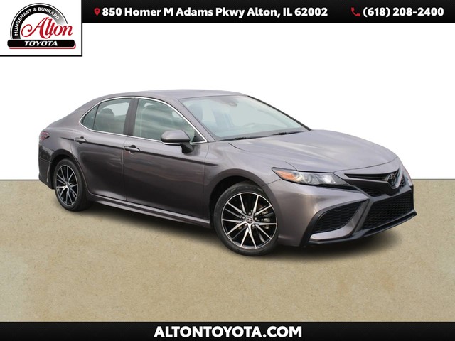 2023 Toyota Camry SE at Mungenast Alton Toyota Scion in Alton IL