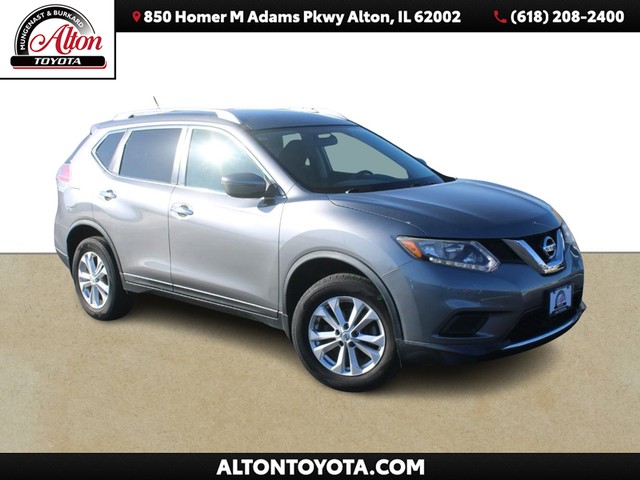 2016 Nissan Rogue SV at Mungenast Alton Toyota Scion in Alton IL