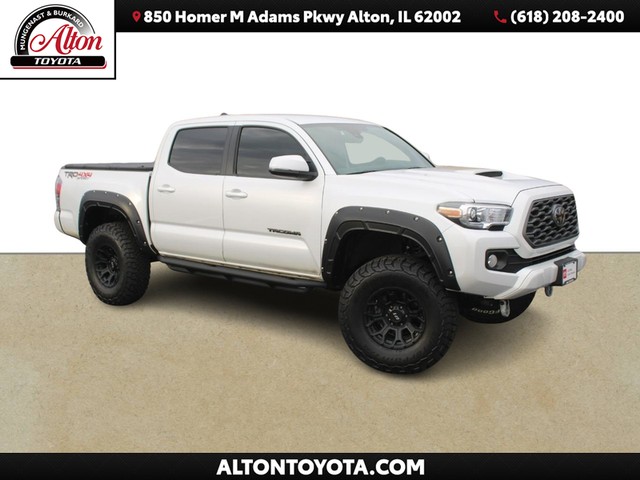 2023 Toyota Tacoma 4WD 4WD TRD Sport Double Cab at Mungenast Alton Toyota Scion in Alton IL