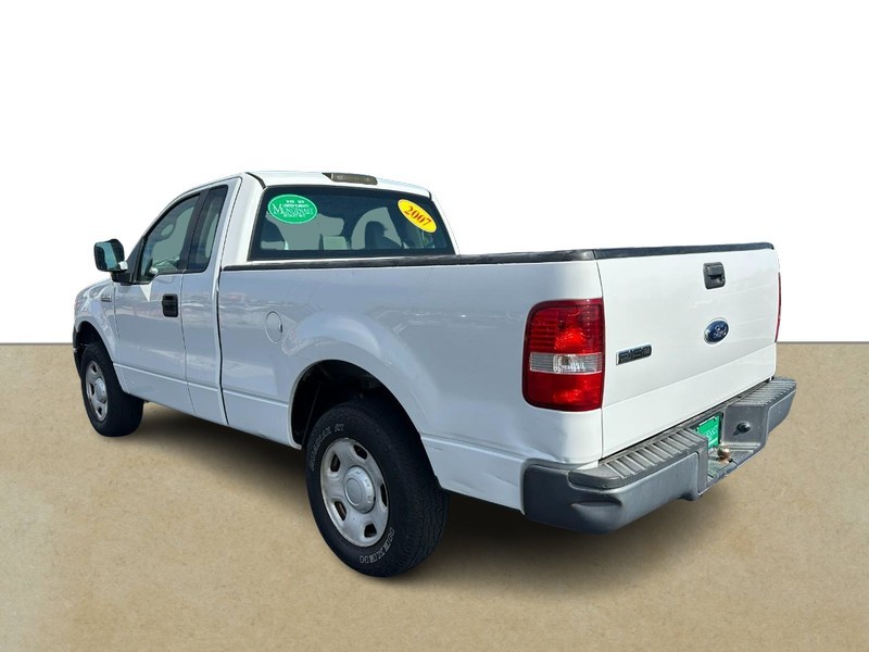 Ford F-150 Vehicle Full-screen Gallery Image 05