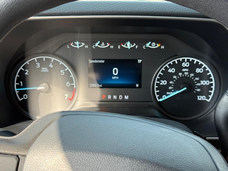 Ford F-150 Vehicle Full-screen Gallery Image 20