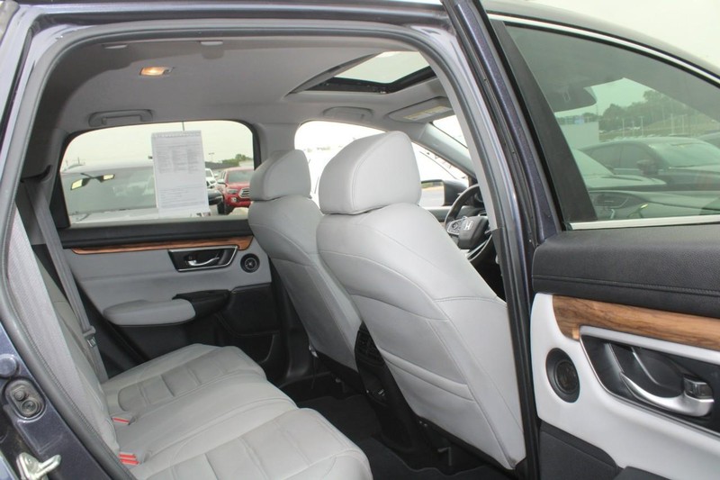 Honda CR-V Vehicle Full-screen Gallery Image 09