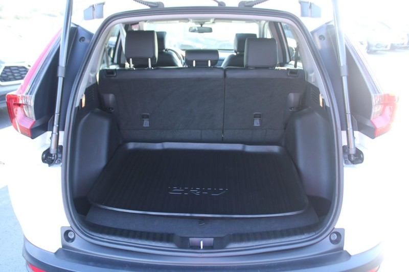 Honda CR-V Vehicle Full-screen Gallery Image 06