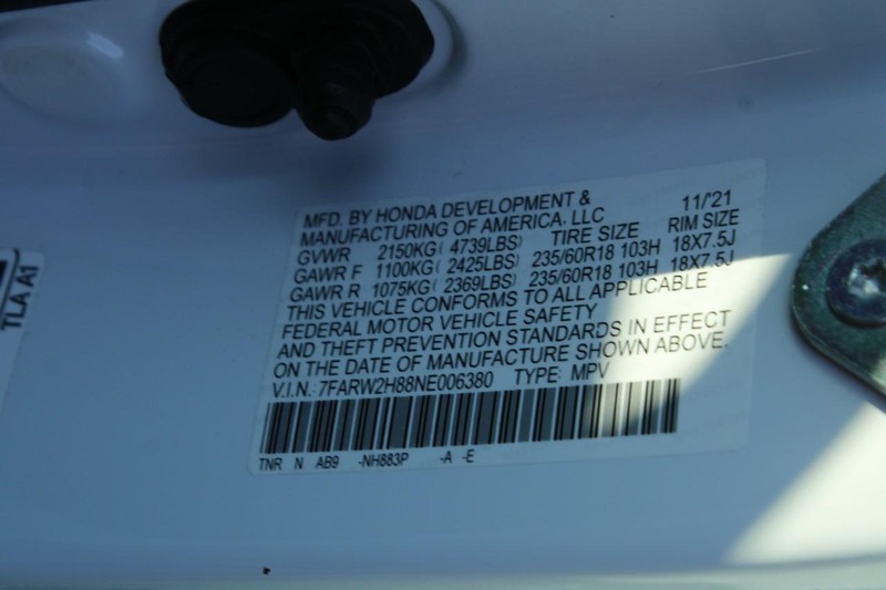 Honda CR-V Vehicle Full-screen Gallery Image 16