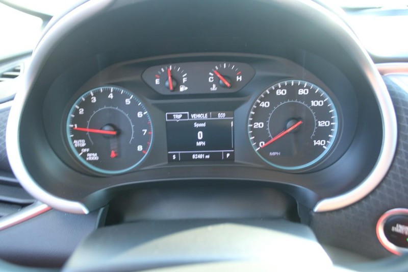 Chevrolet Malibu Vehicle Full-screen Gallery Image 17