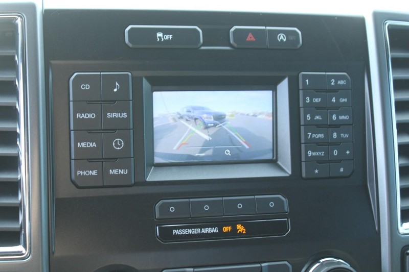 Ford F-150 Vehicle Full-screen Gallery Image 16