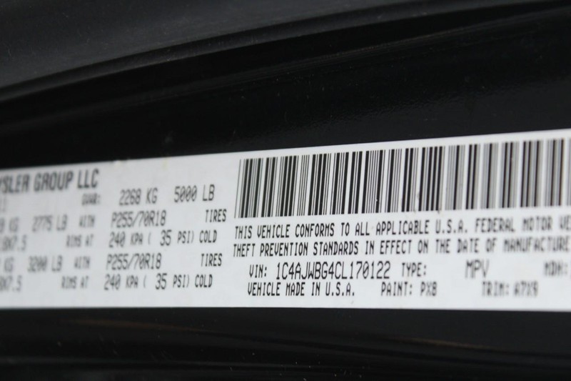 Jeep Wrangler Vehicle Full-screen Gallery Image 15