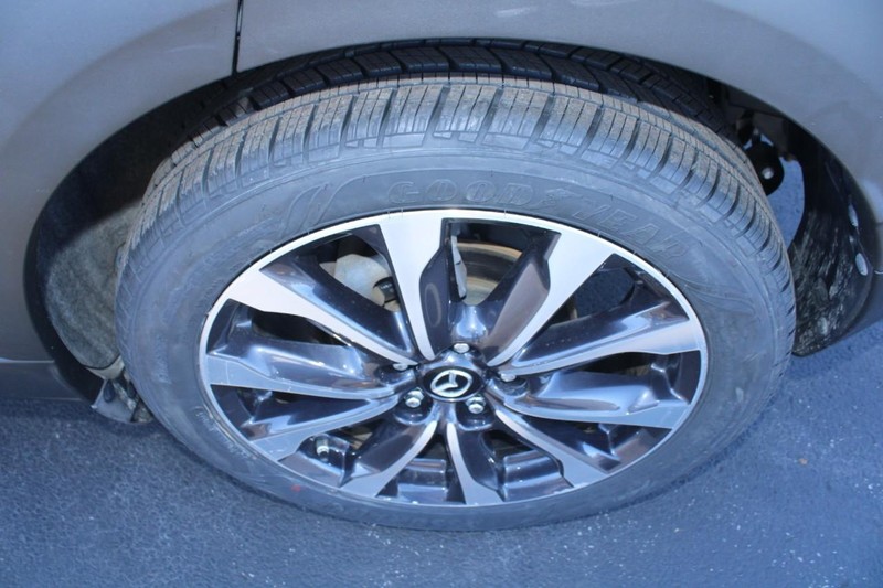 Mazda CX-3 Vehicle Full-screen Gallery Image 07