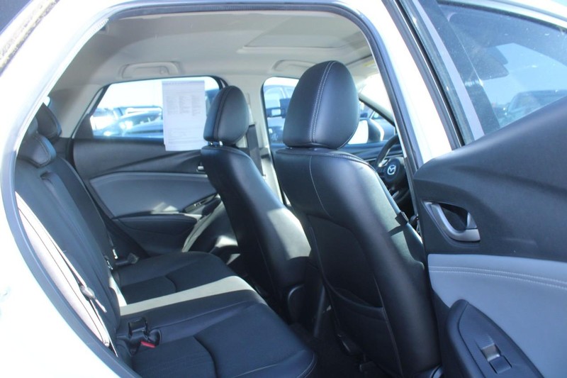 Mazda CX-3 Vehicle Full-screen Gallery Image 09