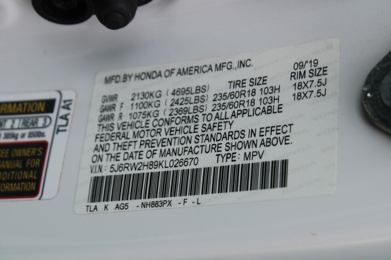 Honda CR-V Vehicle Full-screen Gallery Image 16