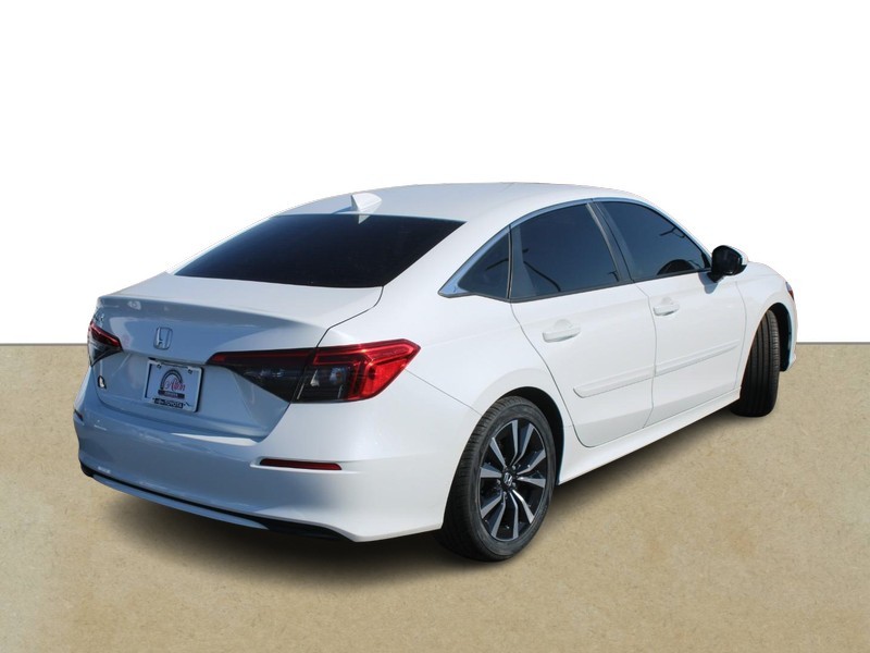 Honda Civic Sedan Vehicle Full-screen Gallery Image 03