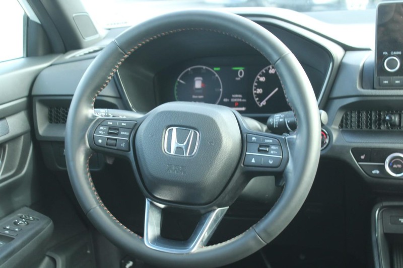 Honda CR-V Hybrid Vehicle Full-screen Gallery Image 11
