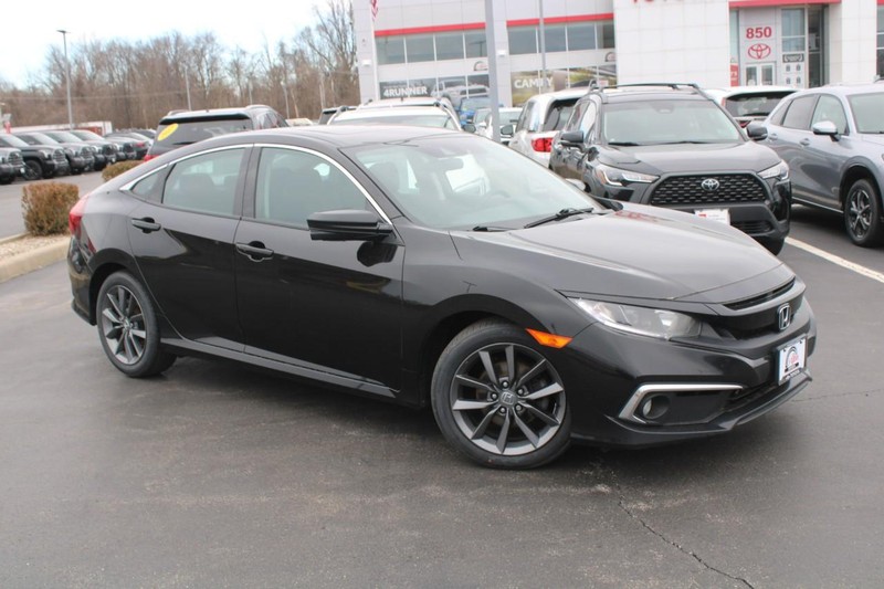 Honda Civic Sedan Vehicle Full-screen Gallery Image 06