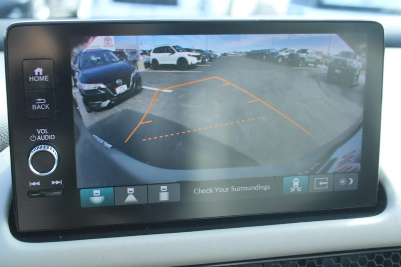 Honda HR-V Vehicle Full-screen Gallery Image 19