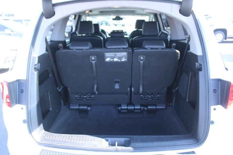 Honda Odyssey Vehicle Full-screen Gallery Image 06
