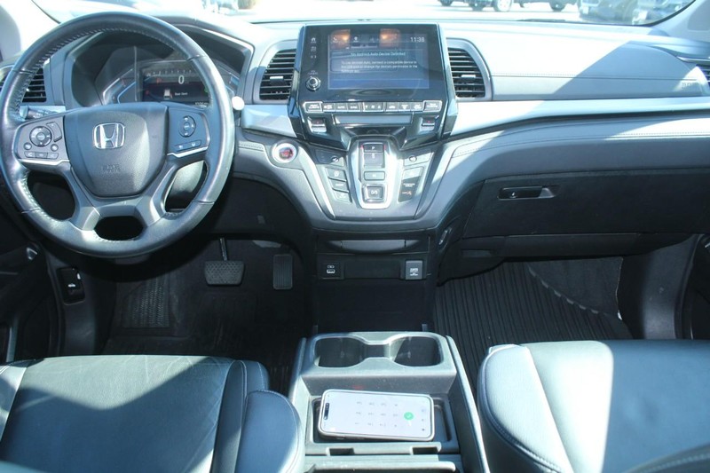 Honda Odyssey Vehicle Full-screen Gallery Image 10