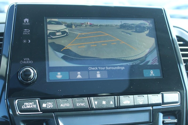 Honda Odyssey Vehicle Full-screen Gallery Image 19