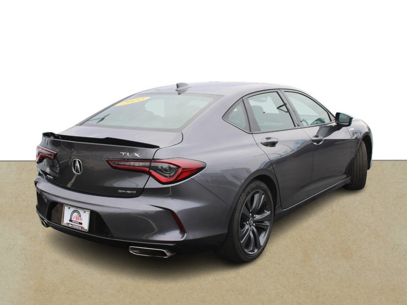 Acura TLX Vehicle Full-screen Gallery Image 03