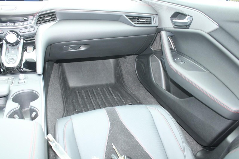 Acura TLX Vehicle Full-screen Gallery Image 13