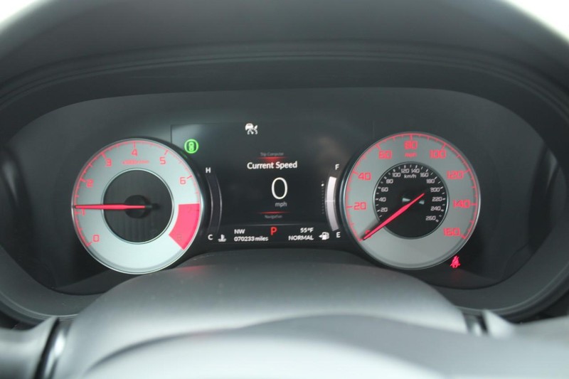 Acura TLX Vehicle Full-screen Gallery Image 17