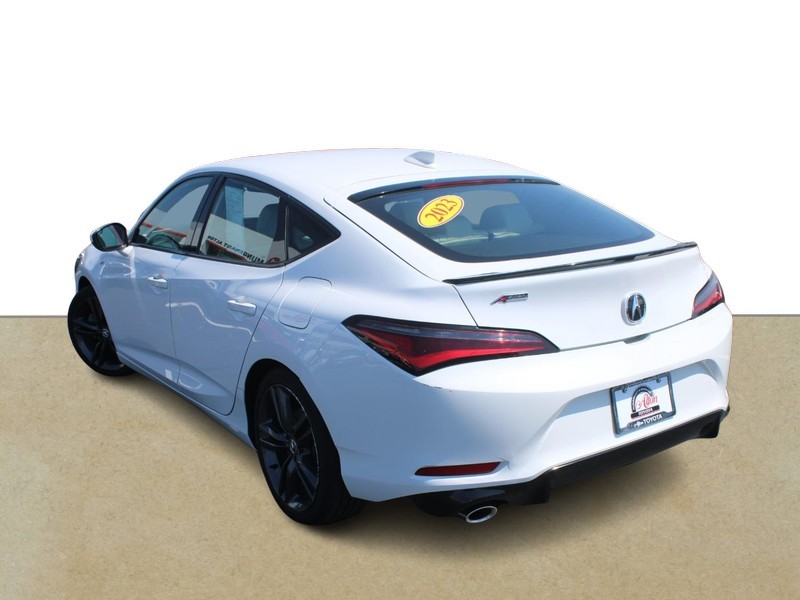 Acura Integra Vehicle Full-screen Gallery Image 05