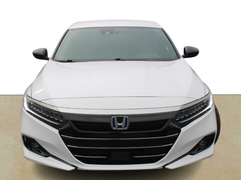 Honda Accord Hybrid Vehicle Full-screen Gallery Image 08