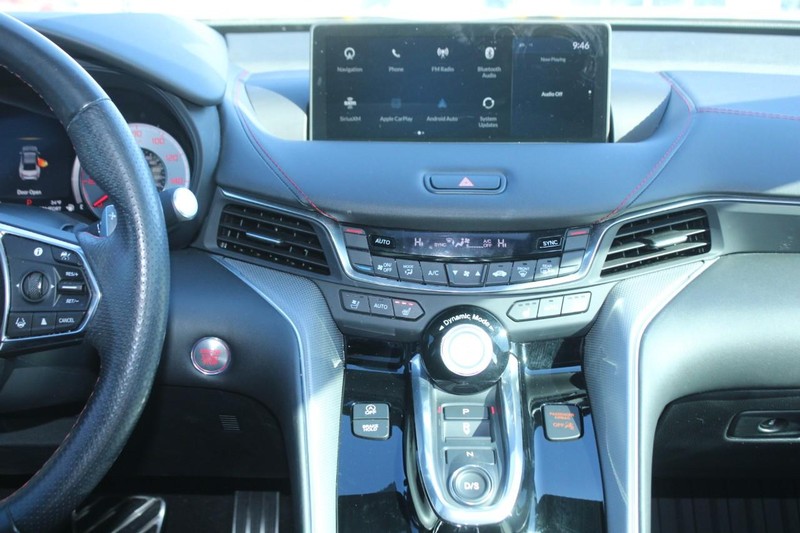Acura TLX Vehicle Full-screen Gallery Image 13