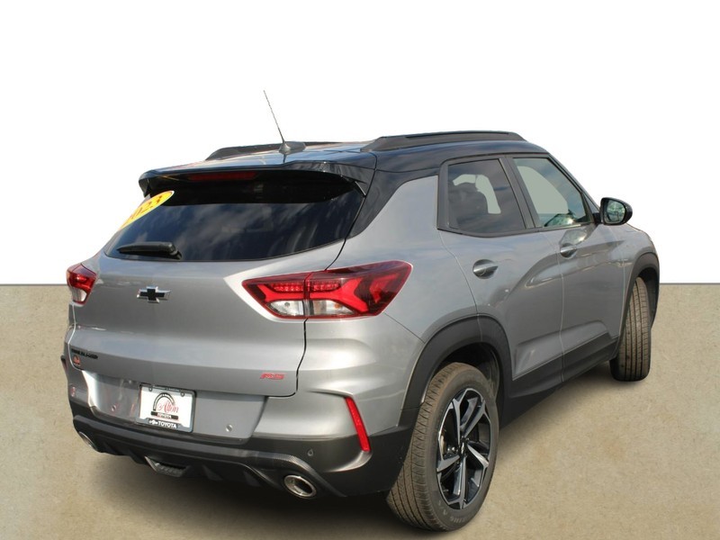 Chevrolet TrailBlazer Vehicle Full-screen Gallery Image 03