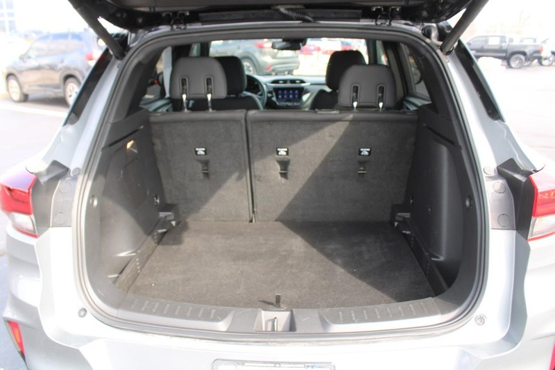 Chevrolet TrailBlazer Vehicle Full-screen Gallery Image 06