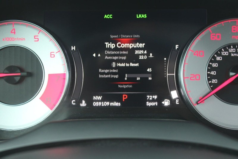 Acura RDX Vehicle Full-screen Gallery Image 18