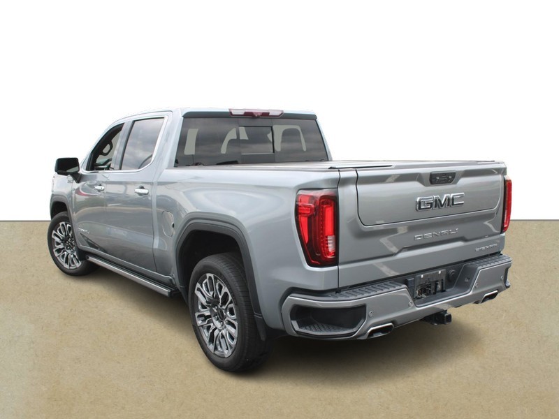 GMC Sierra 1500 Vehicle Full-screen Gallery Image 05