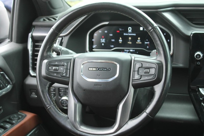 GMC Sierra 1500 Vehicle Full-screen Gallery Image 11