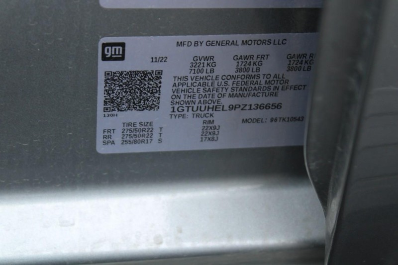 GMC Sierra 1500 Vehicle Full-screen Gallery Image 16