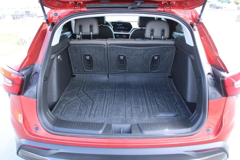 Chevrolet Trax Vehicle Full-screen Gallery Image 06