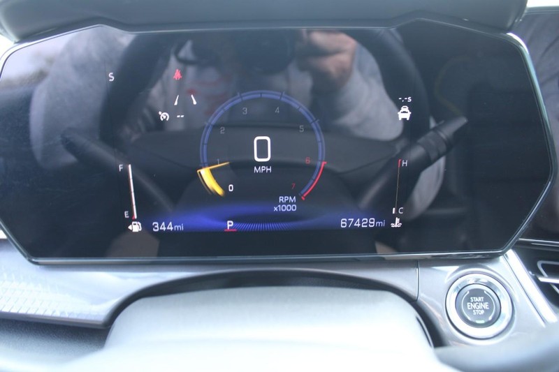 Chevrolet Trax Vehicle Full-screen Gallery Image 17