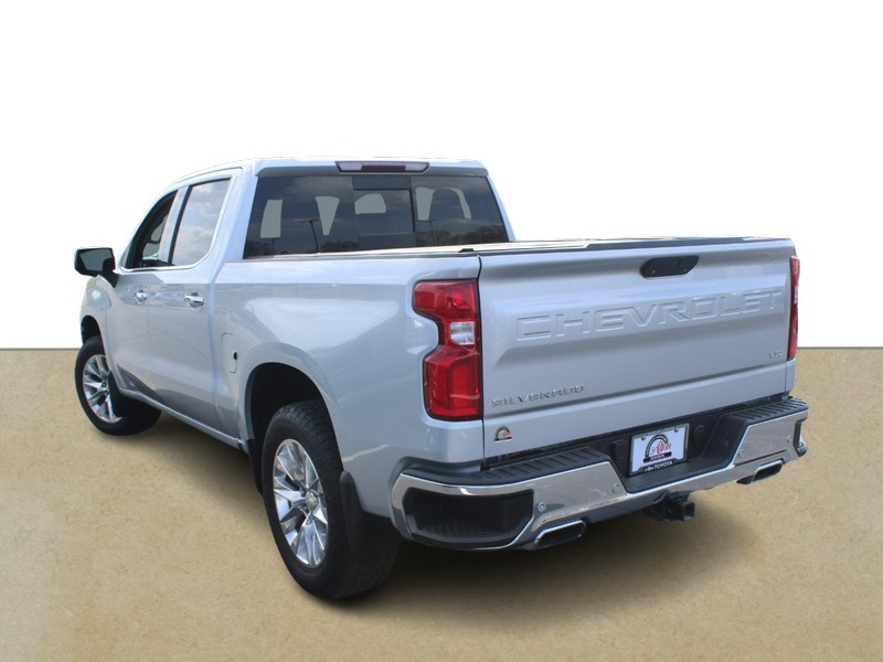 Chevrolet Silverado 1500 Vehicle Full-screen Gallery Image 05