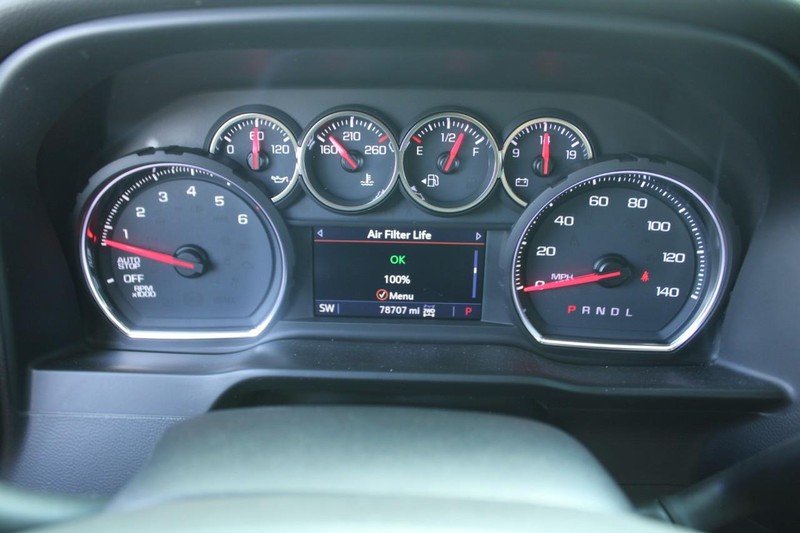 Chevrolet Silverado 1500 Vehicle Full-screen Gallery Image 17