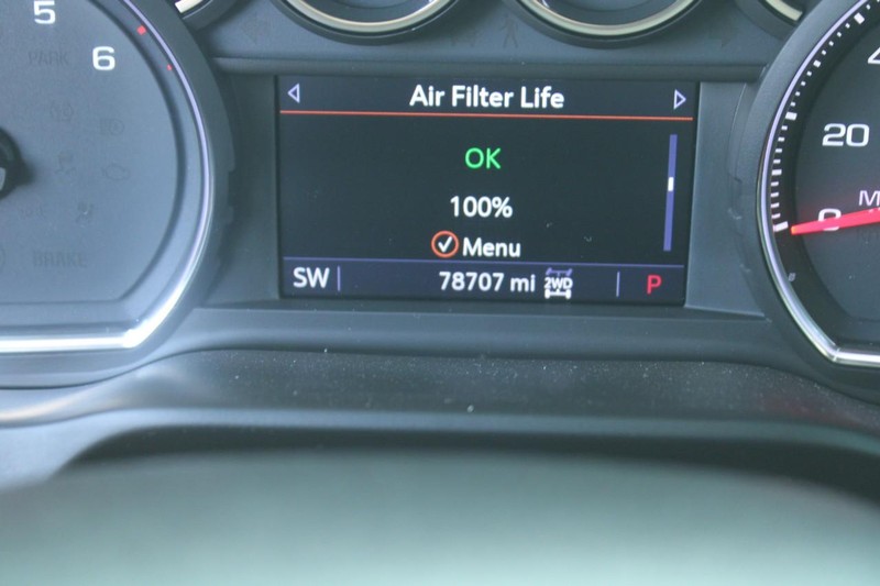 Chevrolet Silverado 1500 Vehicle Full-screen Gallery Image 18