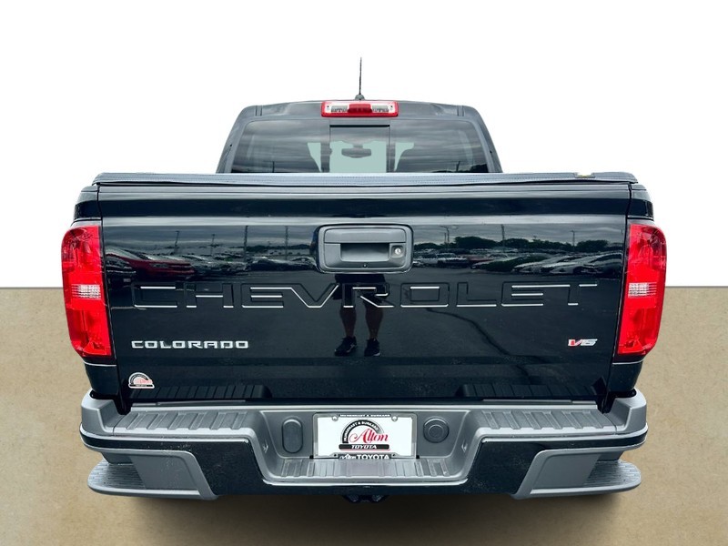 Chevrolet Colorado Vehicle Full-screen Gallery Image 04