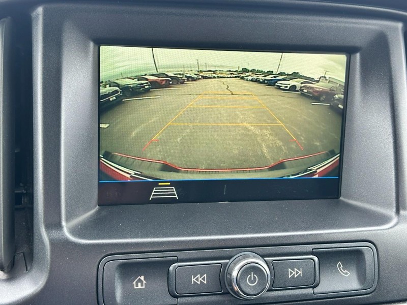Chevrolet Colorado Vehicle Full-screen Gallery Image 20