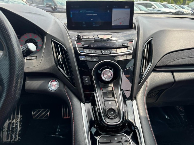 Acura RDX Vehicle Full-screen Gallery Image 12