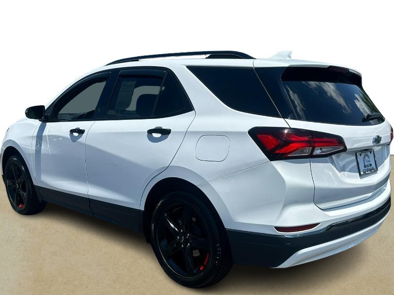 Chevrolet Equinox Vehicle Full-screen Gallery Image 03